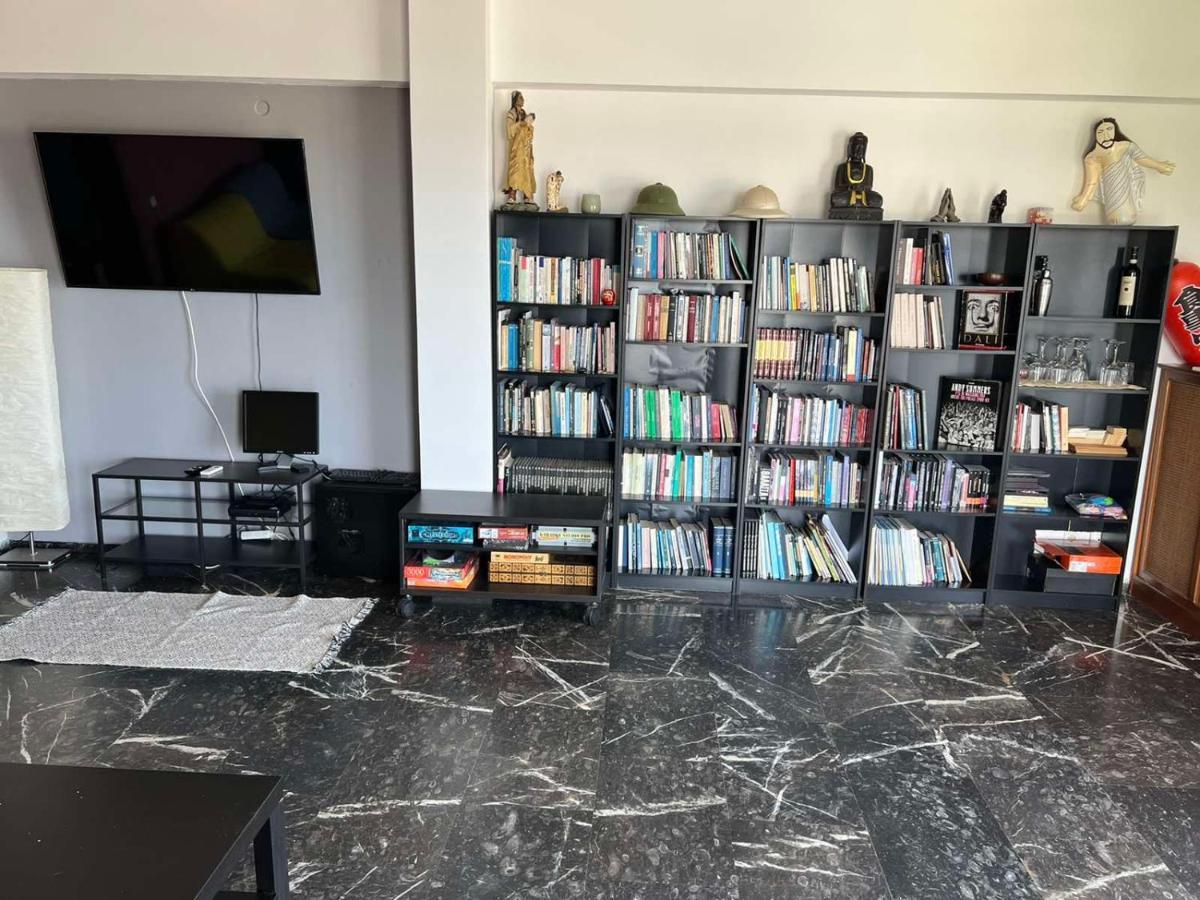 Alimos marina huge 3bd apartment Atenas Exterior foto